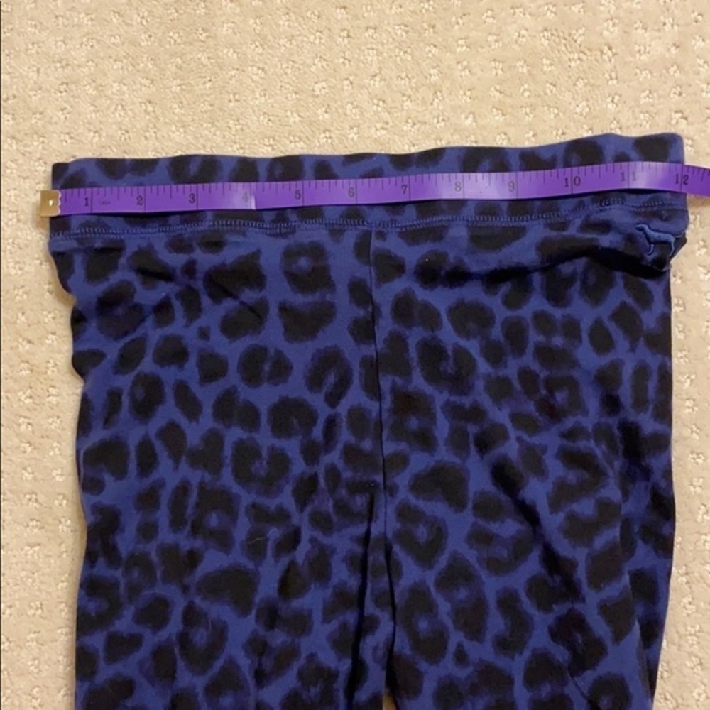 Women’s PINK by Victoria Secret Cheetah Print Legging’s - Picture 6 of 7